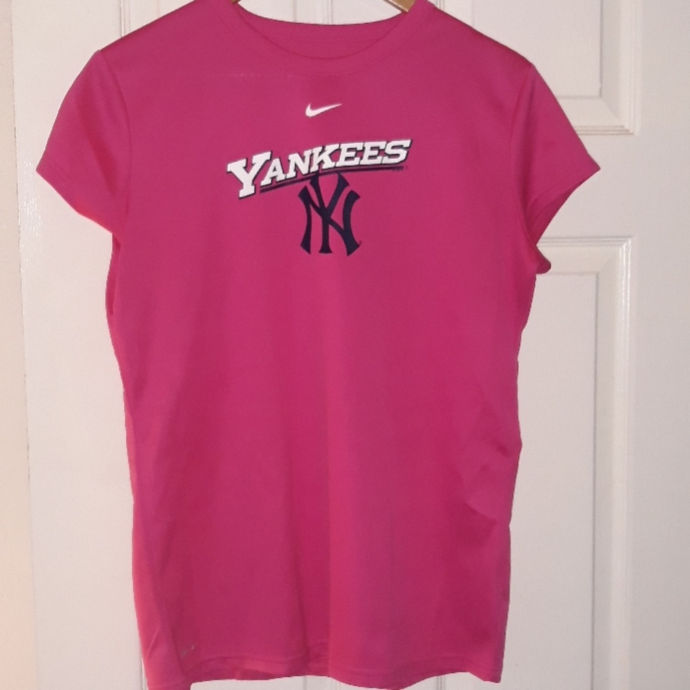Pink Nike New York Yankees Athletic Shirt